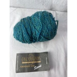 Cascade Yarns Cascade 220 Sport 100% Peruvian Highland Wool Teal Blue Green 9451